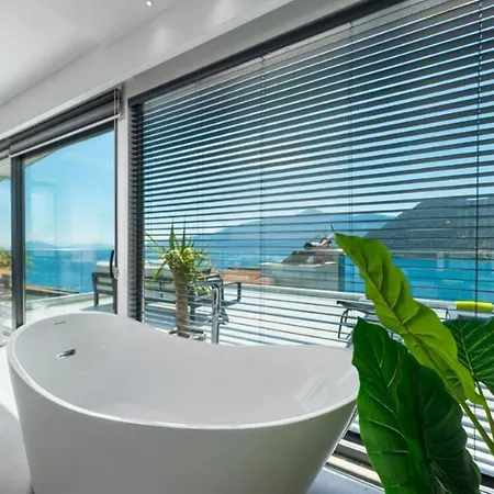 5 Bedroom Nr Sea, Heated Pool Games Hébergement de vacances