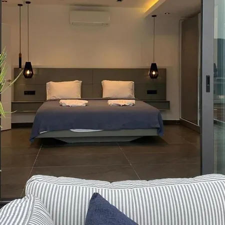 5 Bedroom Nr Sea, Heated Pool Games * 卡斯