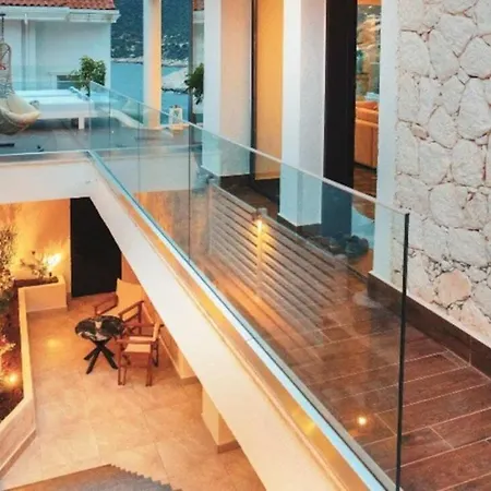 度假居 5 Bedroom Nr Sea, Heated Pool Games